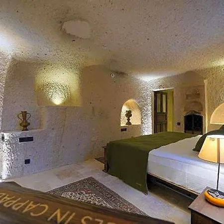 Ages In Cappadocia 호텔 *